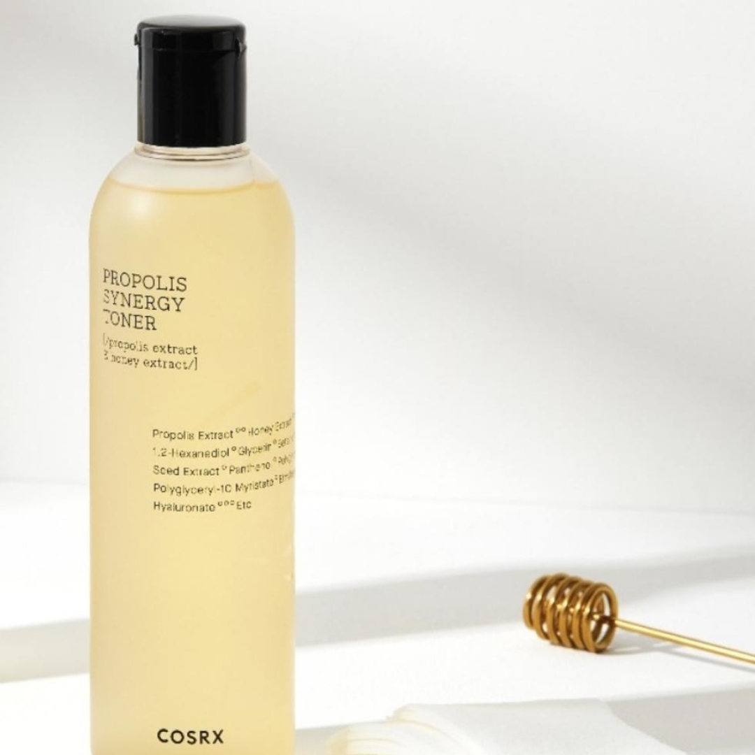 COSRX Full Fit Propolis Synergy Toner (Hidratación Intensa y Nutrición)