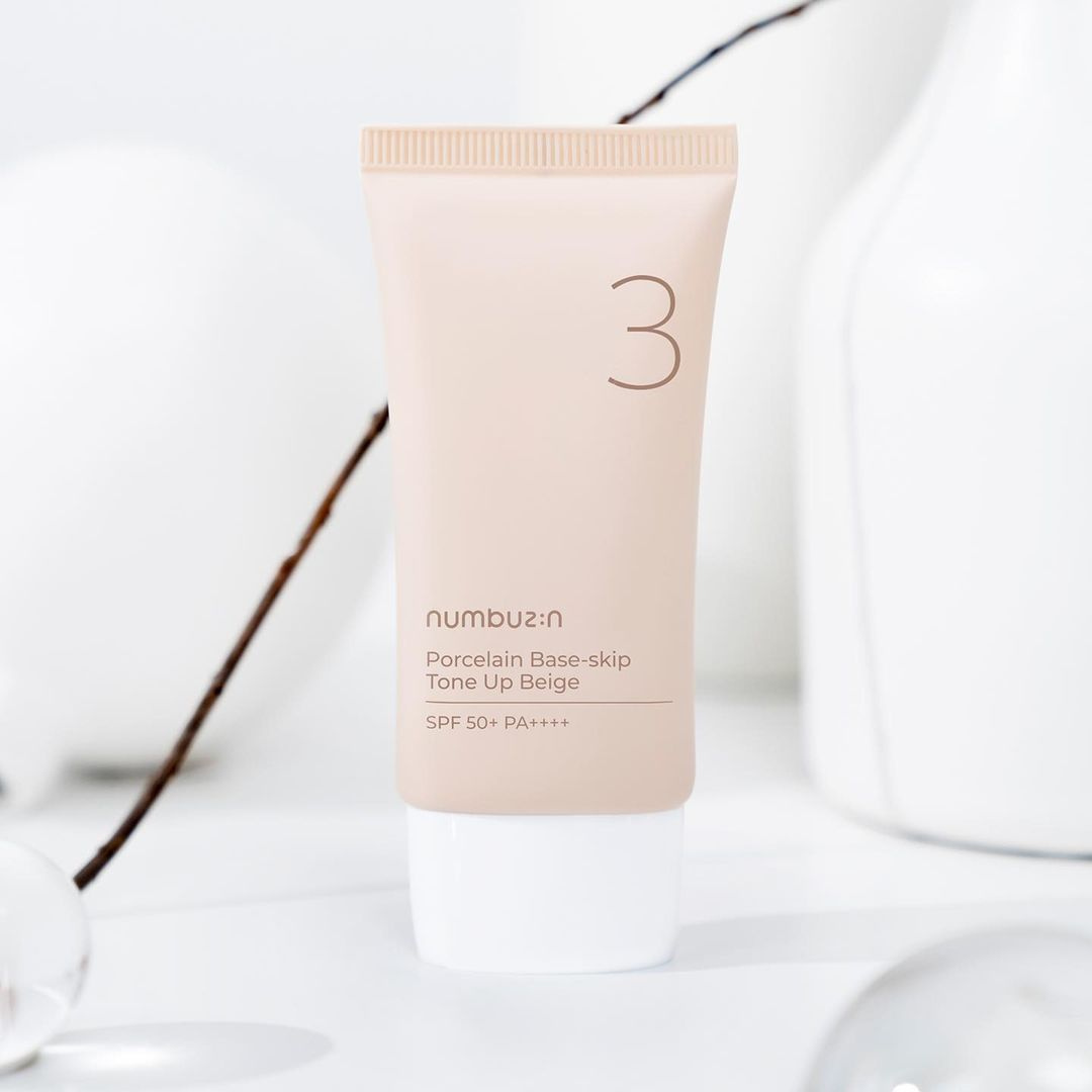 NUMBUZIN No. 3 Porcelain Base-skip Tone Up Beige SPF50+ PA++++